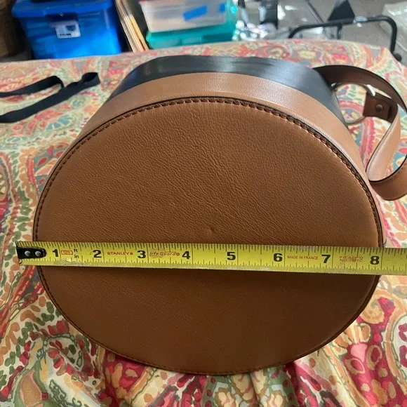 Hyer Goods bucket bag - Picture 2 of 4